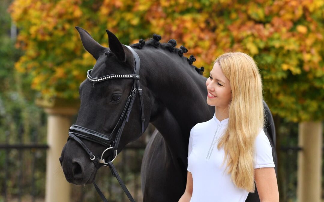 Angelina-De-Vittorio-Vermittlung-Verkauf-Pferde-Sportpferde-Freizeitpferde-Dressurpferde-Verkaufspferde-Pferdeverkauf-Süddeutschland-Bayern-Kunde-Sarah